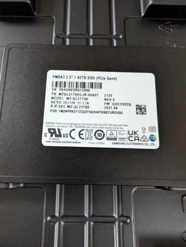 Ql21t90 samsung pm9a3 - mz-ql21t90,